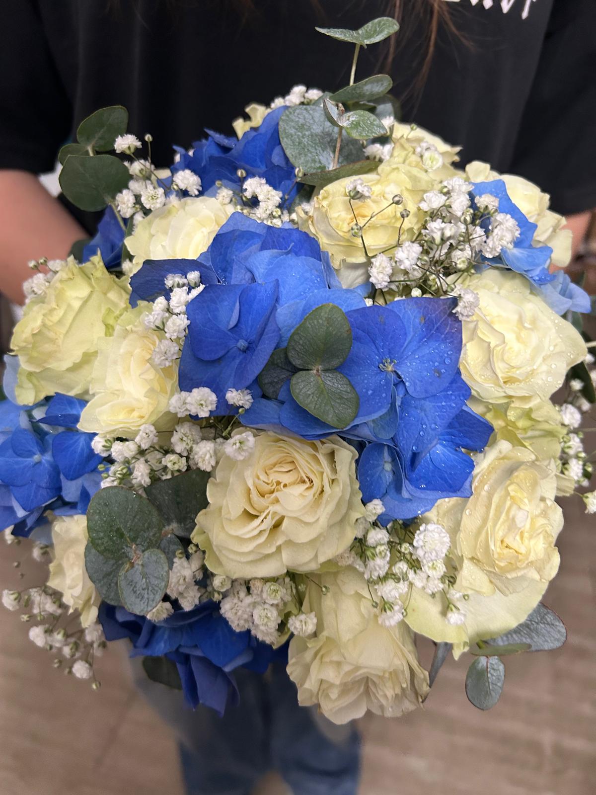 Bouquet di fiori freschi